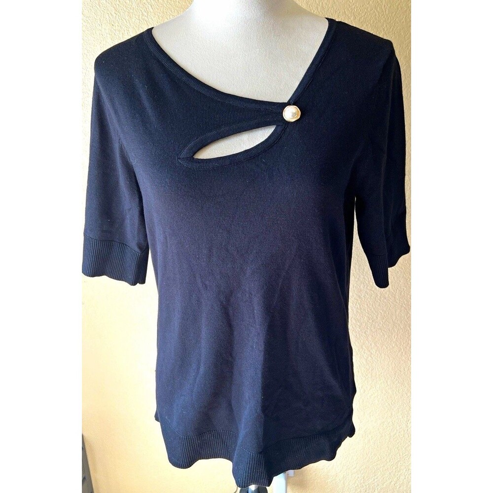 Cable & Gauge Women's Black Solid Knit Top Short Sleeve Button Accent Size M